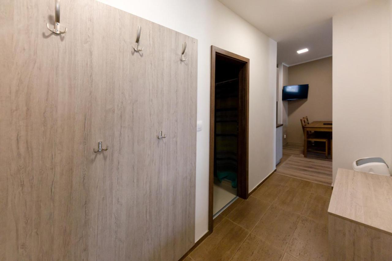 Rezidence Belehradska Apartment Most Exterior photo