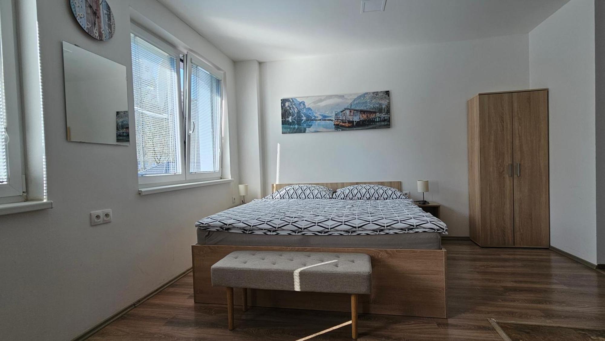Rezidence Belehradska Apartment Most Exterior photo